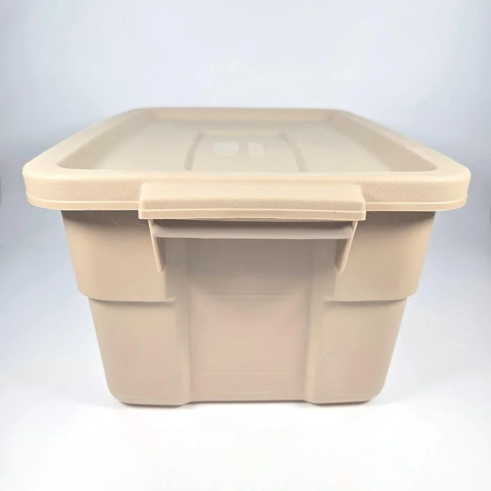 Rubbermaid Roughneck 3‎ Gallon Storage Tote Bin Tan Beige Vintage